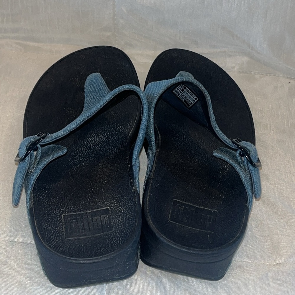 FitFlop The Skinny Denim Toe-Thong Sandals Women’s Size 6 Comfort Flip Flops - Picture 5 of 10